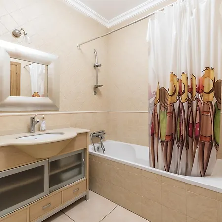 Checkincheckout Villamoura With Private Pool Vakantiehuis Quarteira