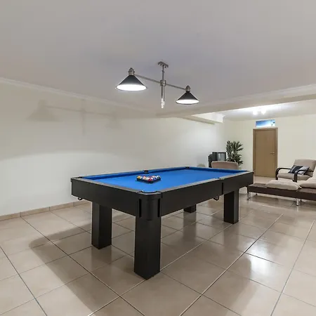 Checkincheckout Villamoura With Private Pool