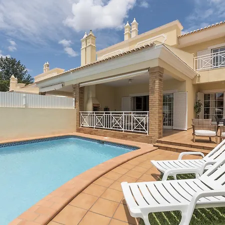 Checkincheckout Villamoura With Private Pool 奎特里拉