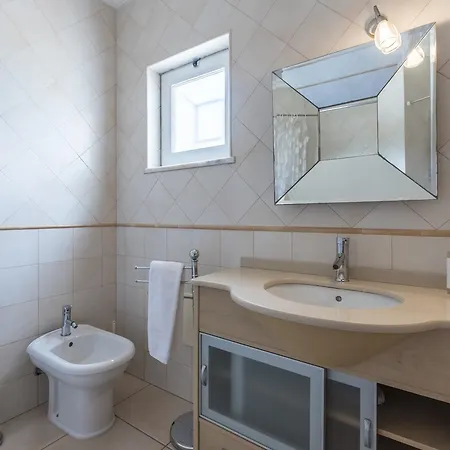 度假居 Checkincheckout Villamoura With Private Pool *